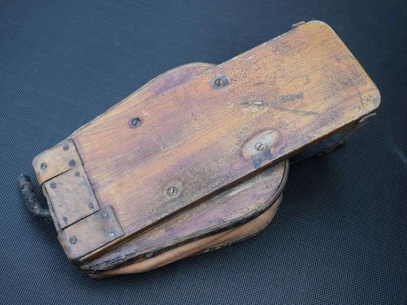 64) Excellent Original WW2 British Military Bellows Foot Pump Boat Pump Dated 1943 — image 6