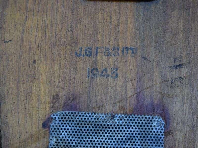 64) Excellent Original WW2 British Military Bellows Foot Pump Boat Pump Dated 1943 — image 9