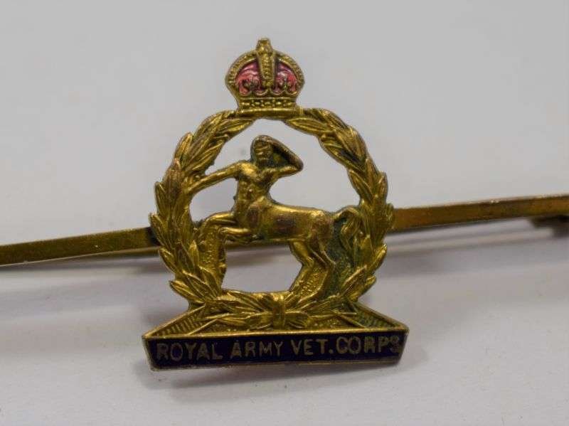 26) Good Original WW2 Royal Army Veterinary Corps Sweetheart Brooch — image 3