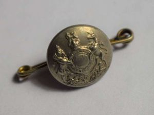 159) Good original WW1 white metal General Service Button Sweetheart …