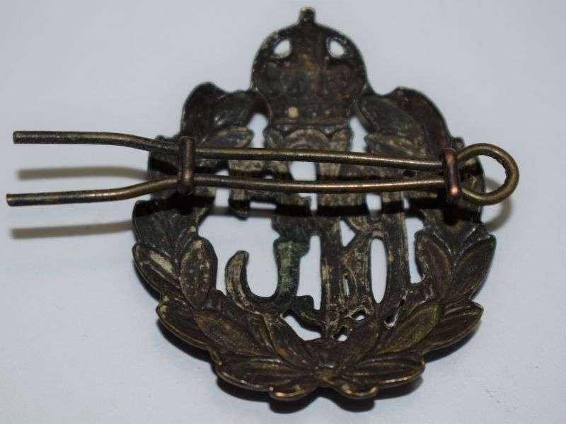 131) Excellent Original As Found WW1 Royal Flying Corps Cap Badge — image 3