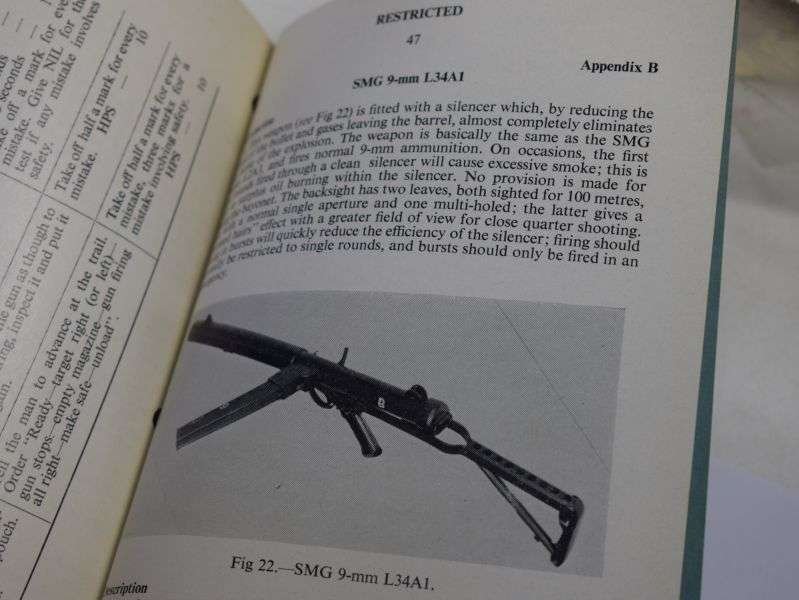 120) British Infantry Training Vol I Infantry Platoon Weapons Pamphlet No 4 The Sub- Machine Gun 1955 — image 3