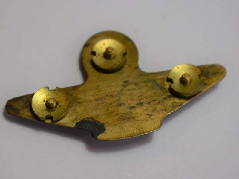 111) Excellent Original WW2 RAF Officers Field Service Cap 2 Part Cap Badge — image 2