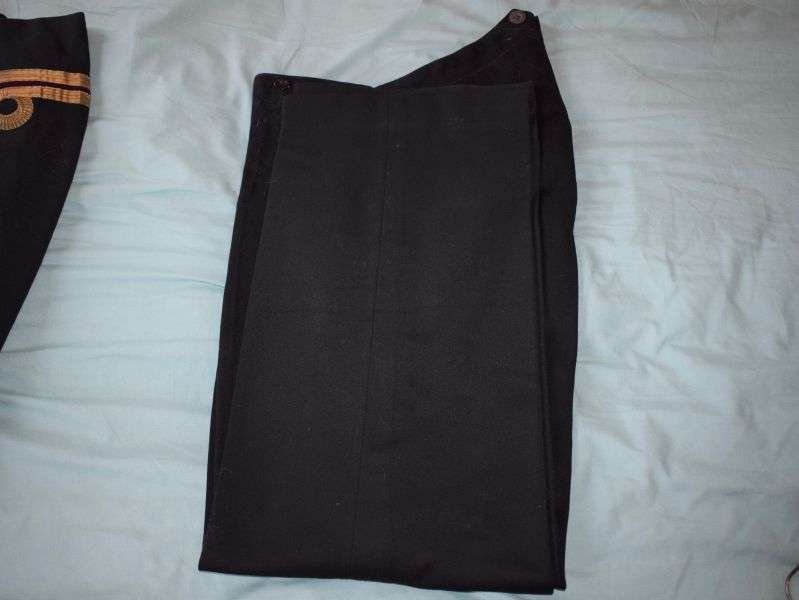 83) Excellent Early WW2 Royal Navy Officers Dress Uniform Surgeon Lieutenant March 1939 — image 11