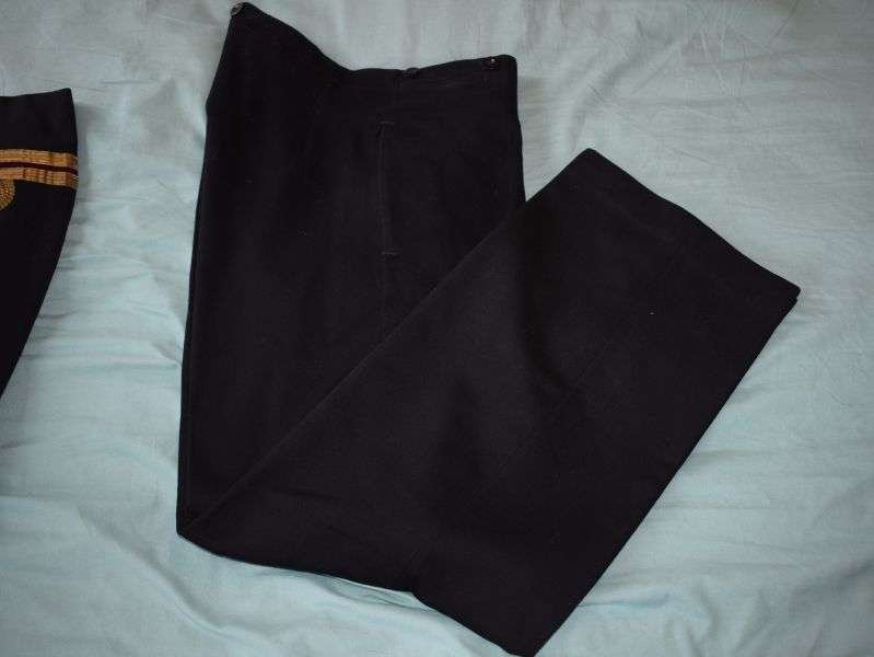 83) Excellent Early WW2 Royal Navy Officers Dress Uniform Surgeon Lieutenant March 1939 — image 9