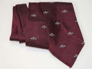 59) Excellent Original WW2 – 1950s Parachute Regiment Maroon Tie