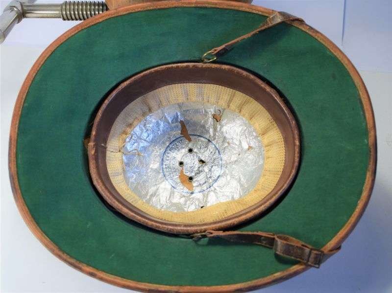 69) 1930s-WW2 British Officers? Sun Helmet with Unidentified Flash — image 9