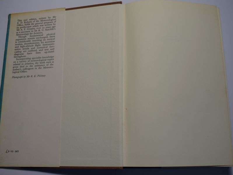 59) HMSO Handbook of Aviation Meteorology 2nd Edition Printed 1971 — image 10