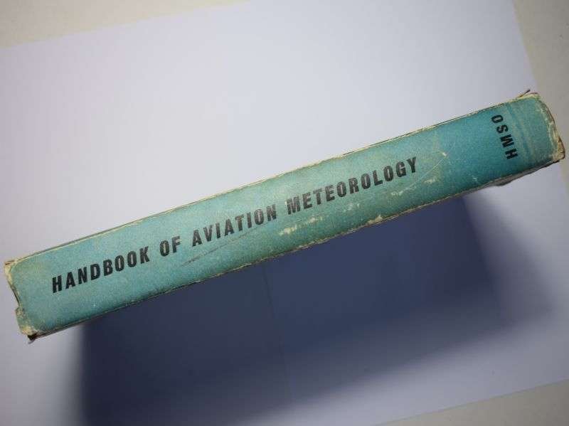59) HMSO Handbook of Aviation Meteorology 2nd Edition Printed 1971 — image 2