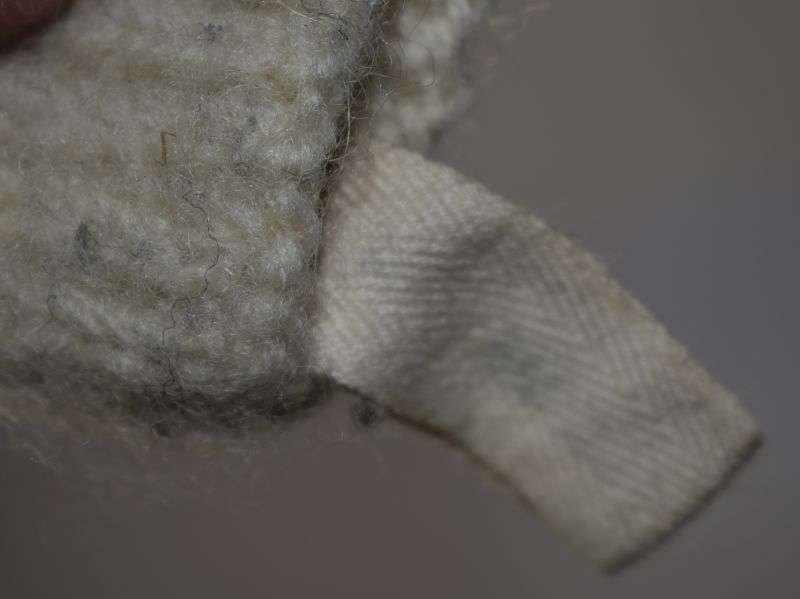 160) WW2 Era British Military Issue Fingerless Wrist Warmers — image 6