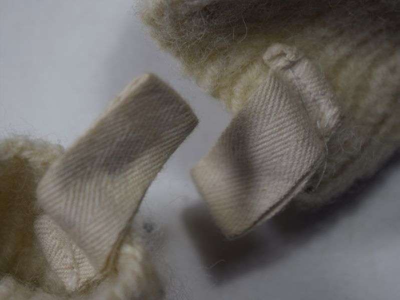 160) WW2 Era British Military Issue Fingerless Wrist Warmers — image 8
