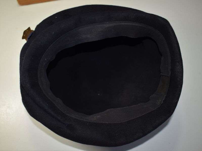 162) Vintage British Red Cross Woman's Hat with Badge — image 2