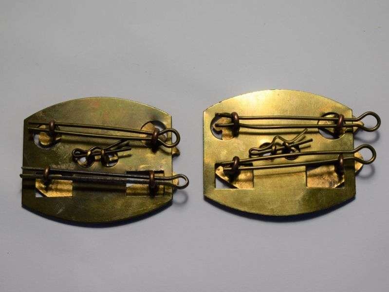 2) Original WW2 British Red Cross Brass Shoulder Titles BRCS Cambridge — image 4