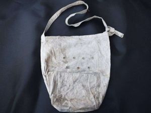 57) Excellent Original WW2 British Made Horse/Mule Nose 1935