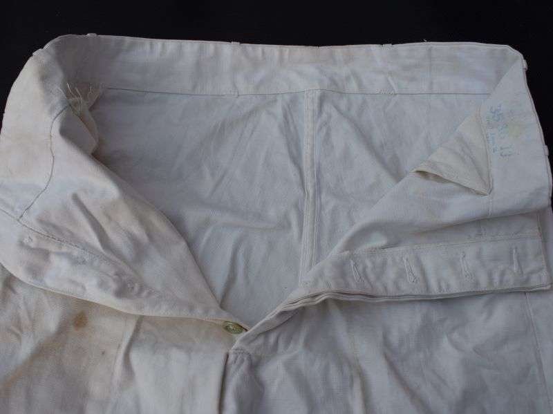 62) Original WW2 Royal Canadian Navy Issue White Tropical Shorts — image 3