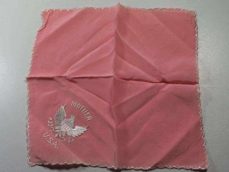 82) Excellent Original WW1 WW2 US Army Pink Sweetheart Hanky. Mother — image 2