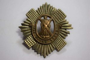 50) Good Original WW1 WW2 Cap Badge The Royal Scots