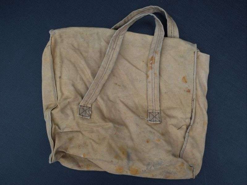 16) Old British Army Tool Bag? Dated 1975 — image 3