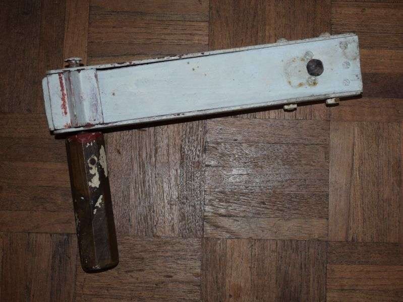 94) Good Original WW1 British Army Gas Warning Rattle Trench Rattle — image 5