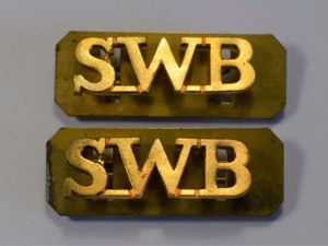 43) Original Officers South Wales Borders Shoulder Title Pair