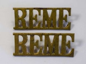 45) Original WW2 Royal Electrical & Mechanical Engineers Shoulder Title …