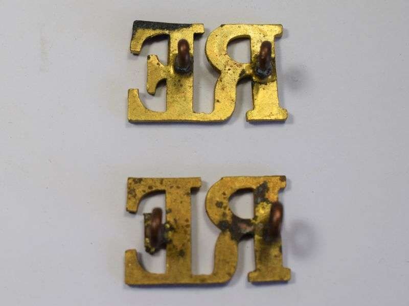 46) Original WW1 WW2 Royal Engineers Shoulder Title Pair — image 2