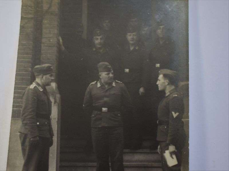 72) Original WW2 German Photo of Luftwaffe Men — image 3