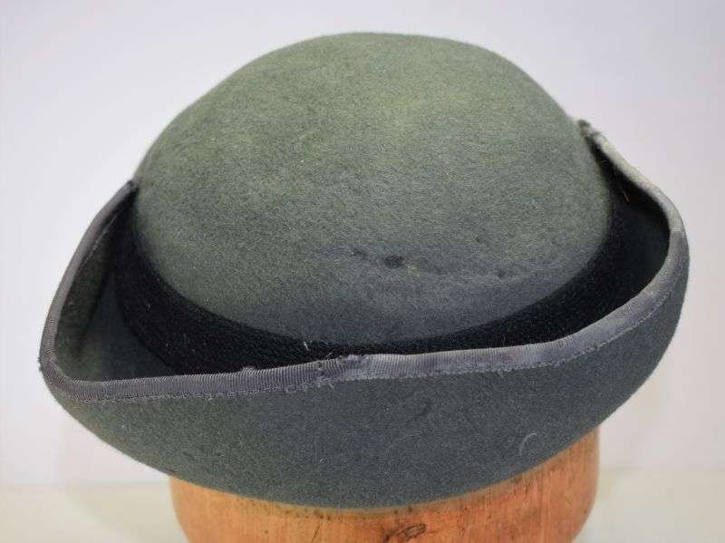 41) Tatty 1960s? WRAF Tricorn Hat — image 7