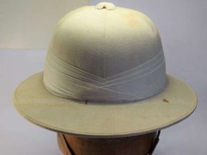 129) Good Original 1930s Solar Topee Pith Helmet Sun Helmet