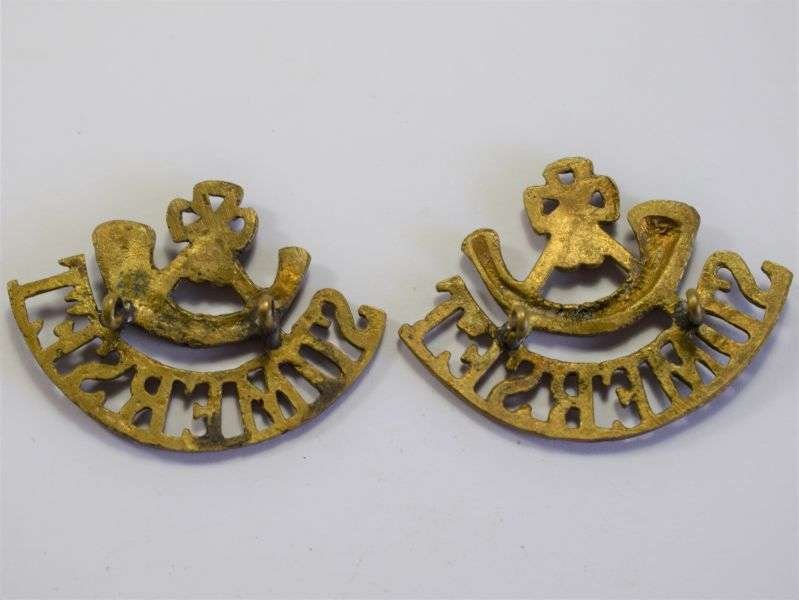 84) Original WW1 WW2 British Army Somerset LI Brass Shoulder Title Pair — image 2