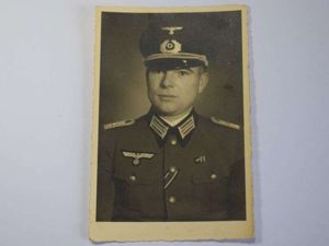 167) Excellent Original 1930s-WW2 Portrait Photograph of German Army Officer