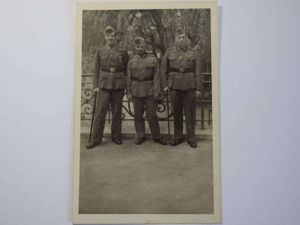 170) Excellent Original WW2 Photograph of 3 Wounded German Army …