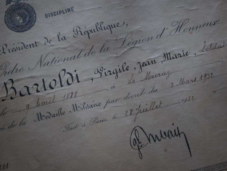 35) Tatty Original 1930s French Certificate for Medaille Militaire — image 7