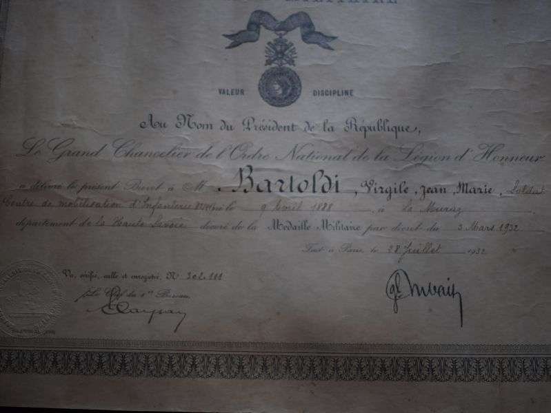 35) Tatty Original 1930s French Certificate for Medaille Militaire — image 8