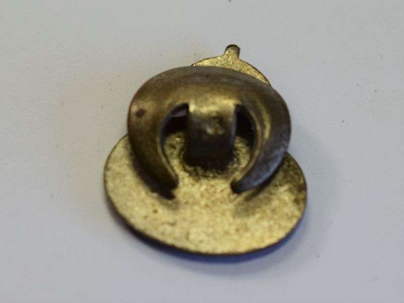 28) WW2 Civil Defence Enamelled CD Lapel badge — image 2