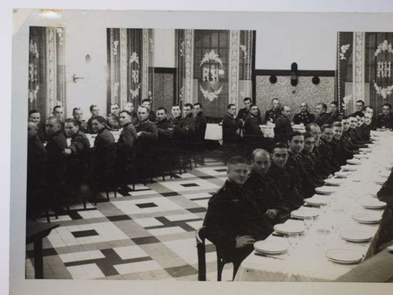 15) Original 1930s-WW2 Photo of Nazi officers & Men at Dinner Party — image 3