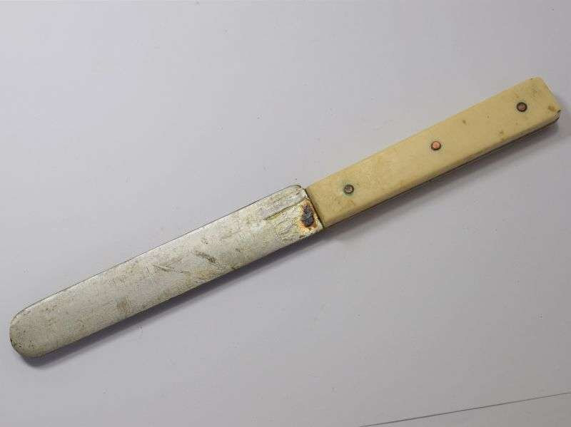 115) Original Mint Unissued WW2 British Military Issue Cutlery Knife Clearly Dated 1945 — image 3