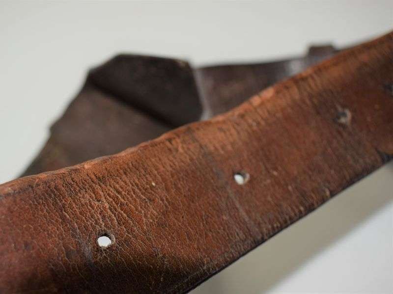 144) WW1 WW2 British Army Leather Sword Belt & Kings Crown Buckle — image 3