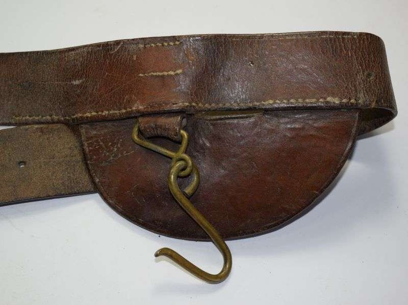 144) WW1 WW2 British Army Leather Sword Belt & Kings Crown Buckle — image 8