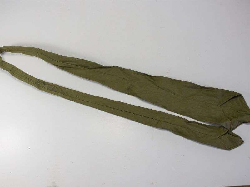 135) Mint Original WW2 British Army Issue Green Neck Tie Dated 1945 — image 5