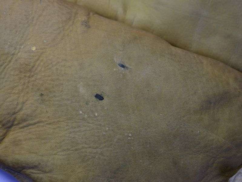 69) Excellent WW2 Canadian Made Leather Mittens Dated 1945 — image 8