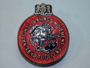 127) Original WW2 National Savings Lend to Defend Mans Lapel …