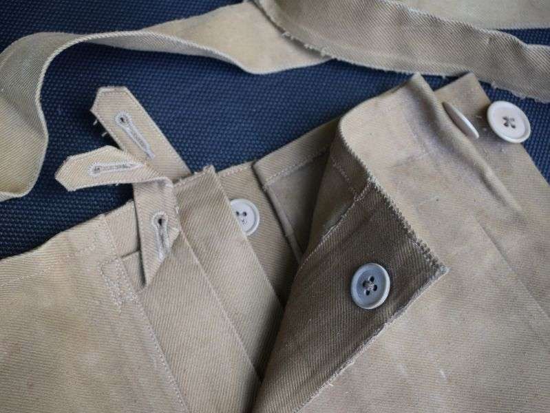 9) Original WW2 British Army Issue DR Waterproof Leggings Size 5, 1943 — image 10