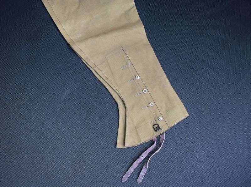 9) Original WW2 British Army Issue DR Waterproof Leggings Size 5, 1943 — image 5