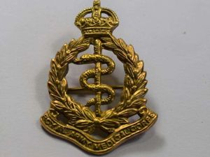 48) WW1 WW2 RAMC Cap Badge Converted to Sweetheart Brooch