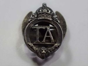67) Original Pre WW2-Territorial Army Lapel Badge