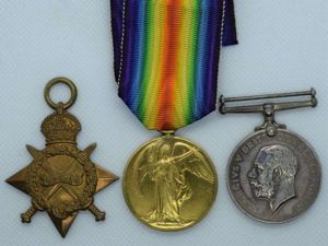 74) WW1 British Full Size Medal Trio T4-055530 DVR T.Bird …