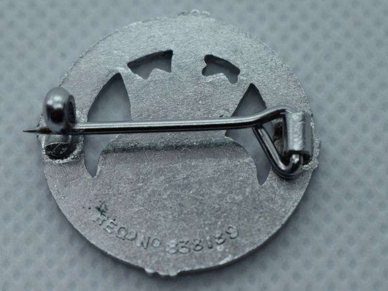 80) Excellent WW2 British Ships Adoption Society War Comforts Pin Badge — image 2