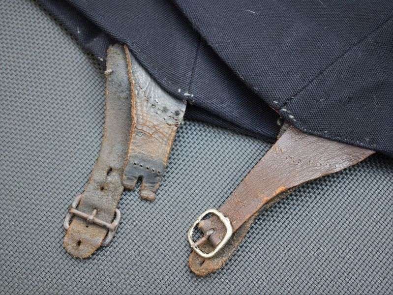 17) Excellent Mess Dress Uniform 1st Duke of Wellingtons Regiment 1938 — image 2