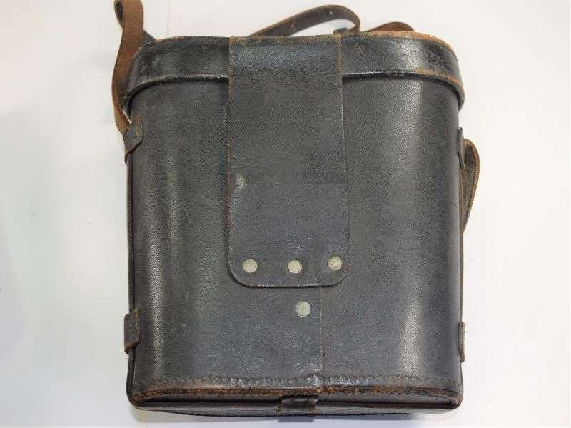129) WW2 Canadian Made 7X50 Binoculars & Issue Case — image 4